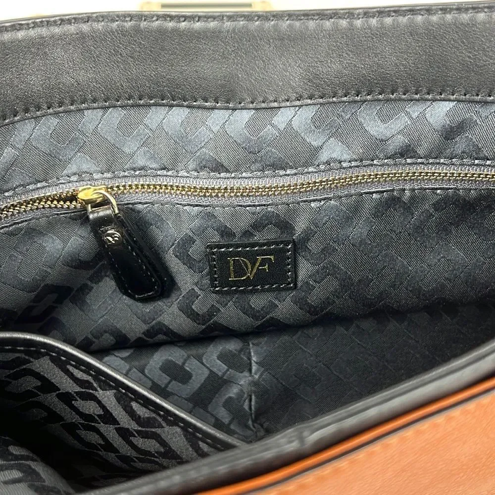 NWT Diane Von Furstenberg 440 Courier
Leopard Calf Leather Hand /Crossbody Bag - Picture 8 of 15